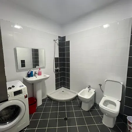 Appartamento 2 Bedroom In Sarandë